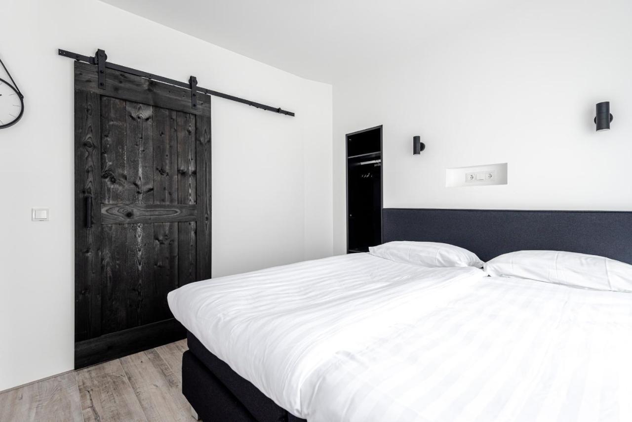 Kings Square Apartment