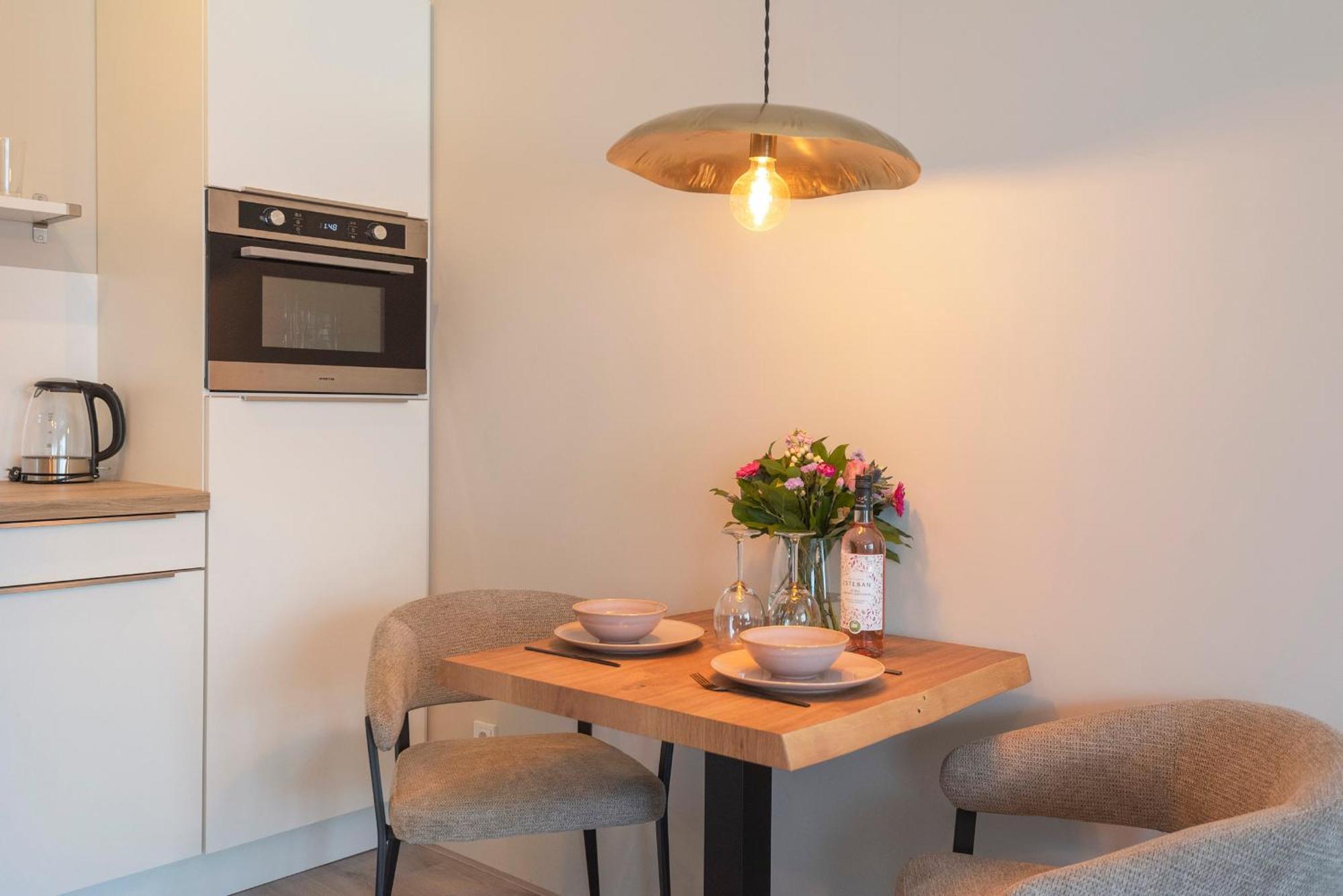 Kings Square Apartment